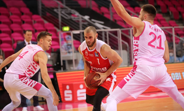 面对实力强 面对实力强