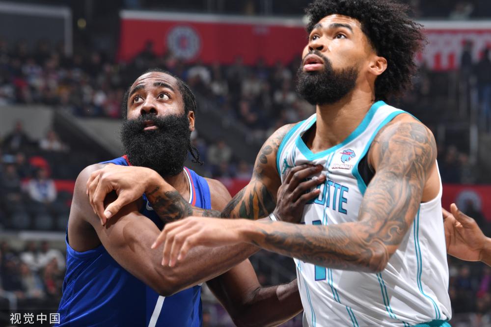 与传统的赛 与传统的赛