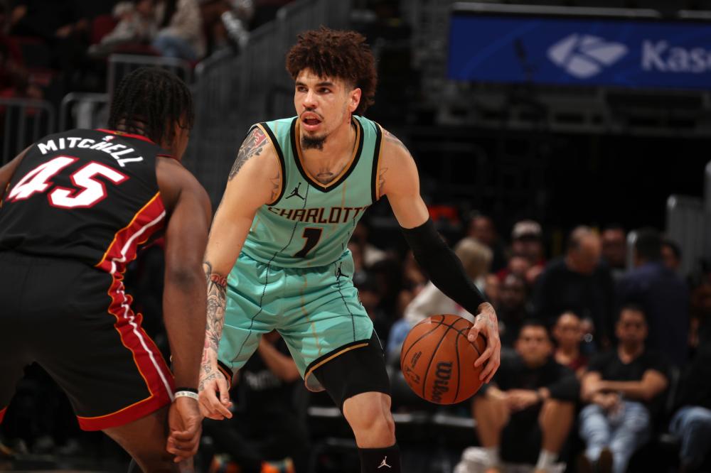 瞬息万变的 瞬息万变的