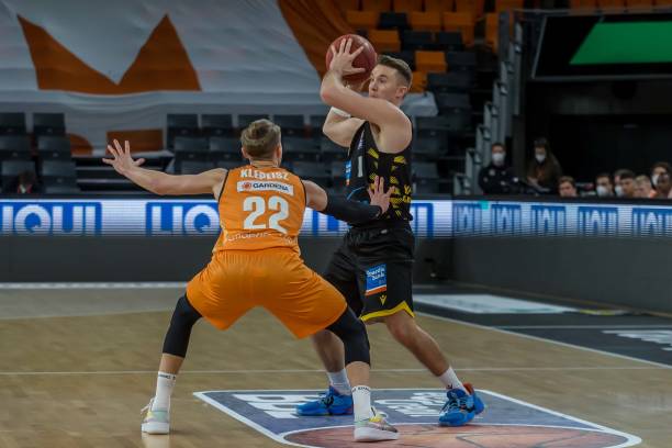 总的来说 总的来说