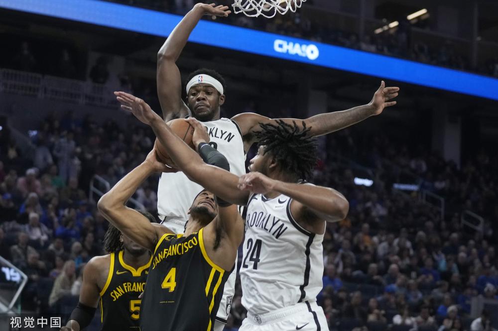 快船抹平22分鲍尔默握拳呐喊！小卡丢两决胜三分 四巨80分被绝杀